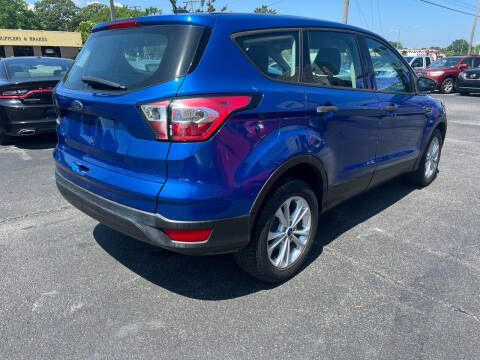 2017 Ford Escape S