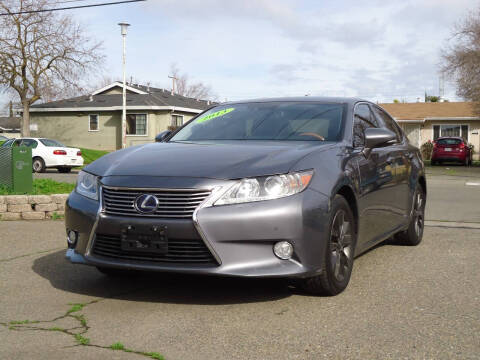 2013 Lexus ES 300h for sale at Moon Auto Sales in Sacramento CA