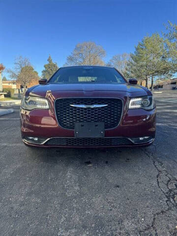 2019 Chrysler 300 S