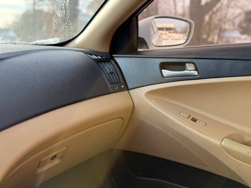 2011 Hyundai Sonata GLS