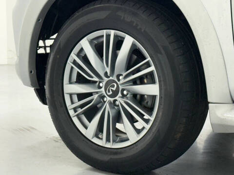 2020 Infiniti QX80 Luxe