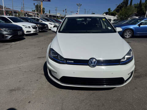 2015 Volkswagen e-Golf SEL Premium
