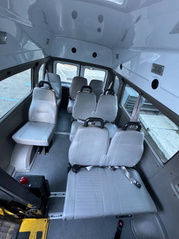2008 Ford E-Series E-350 SD