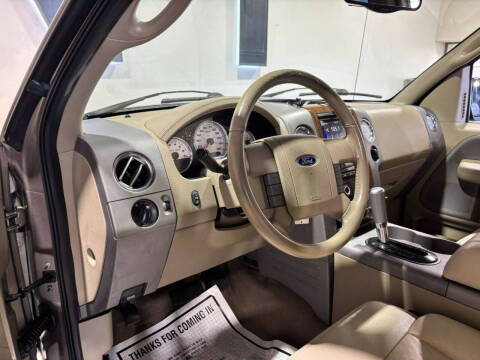 2004 Ford F-150 Lariat