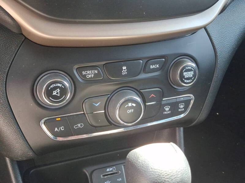 2016 Jeep Cherokee Latitude
