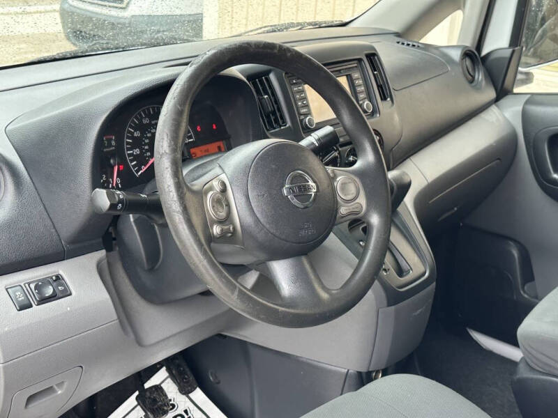 2014 Nissan NV200 SV