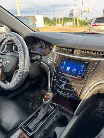 2013 Cadillac XTS Luxury Collection