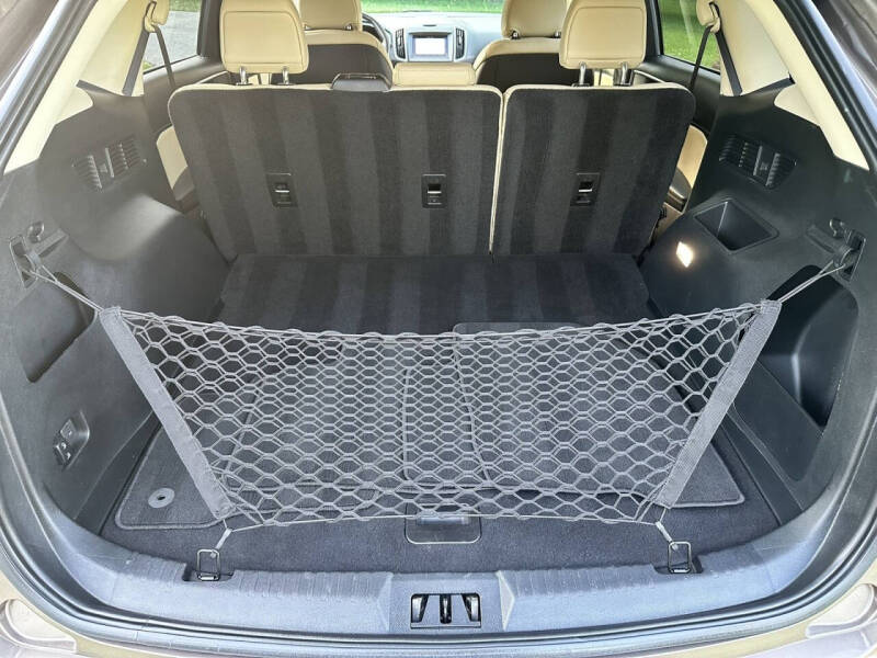 2019 Ford Edge SEL