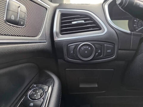 2017 Ford Edge Sport