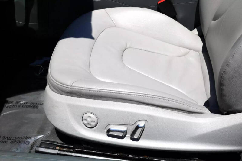 2013 Audi A5 2.0T quattro Premium Plus