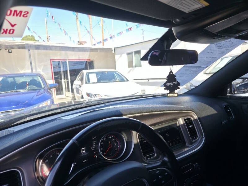 2020 Dodge Charger SXT