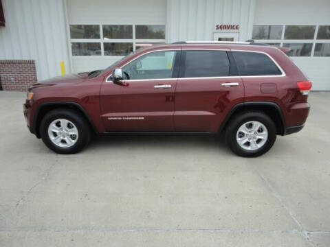 2016 Jeep Grand Cherokee for sale at Quality Motors Inc in Vermillion SD