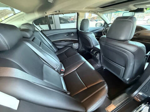 2015 Acura RLX w/Advance