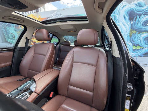 2015 BMW 5 Series 528i