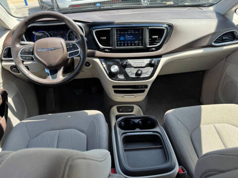 2020 Chrysler Pacifica Touring