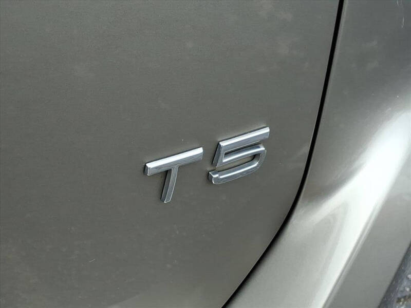 2015 Volvo XC60 T5 Drive-E Platinum