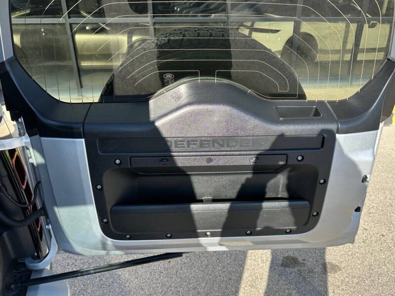 2020 Land Rover Defender 110 HSE