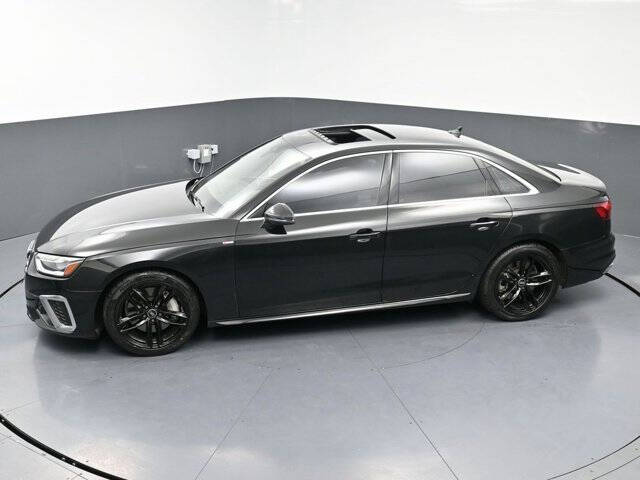 2022 Audi A4 quattro S line Prem Plus 45 TFSI