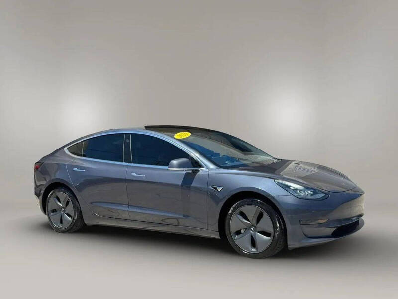 2020 Tesla Model 3 Standard Range Plus