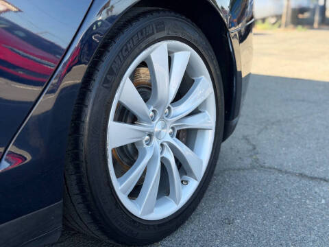 2015 Tesla Model S 85D