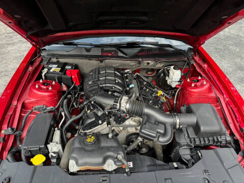 2013 Ford Mustang V6