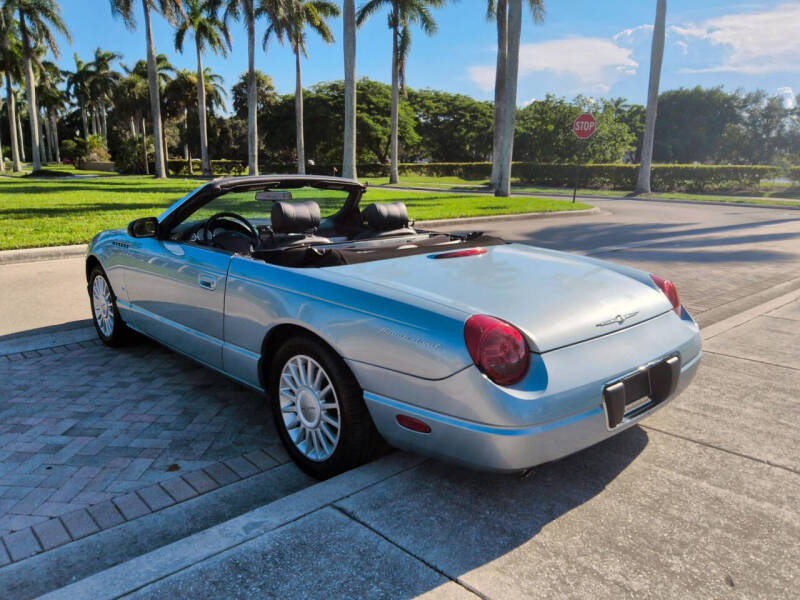2004 Ford Thunderbird Deluxe