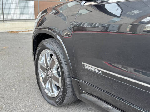 2012 GMC Acadia Denali