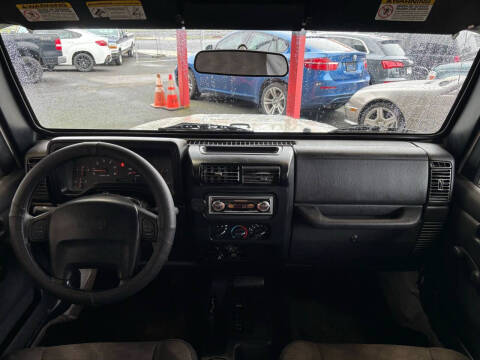 2004 Jeep Wrangler X