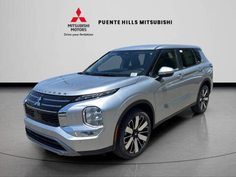 2026 Mitsubishi Outlander SE