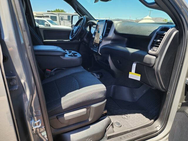 2026 RAM 2500 Black Express