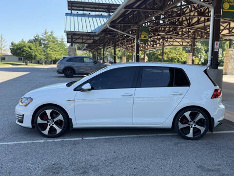 2016 Volkswagen Golf GTI S