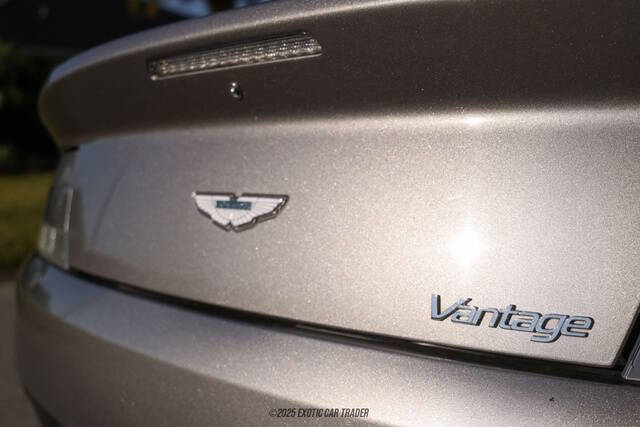2012 Aston Martin V8 Vantage Roadster