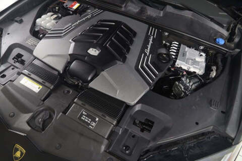 2022 Lamborghini Urus