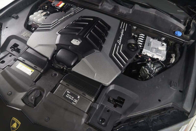 2022 Lamborghini Urus