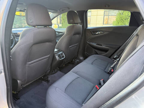 2017 Chevrolet Malibu LT