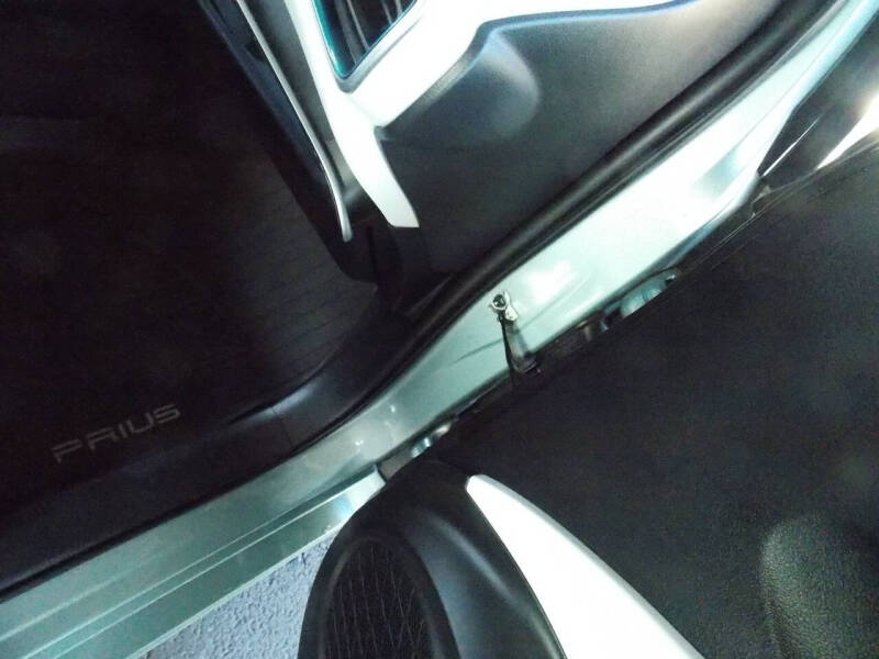 2017 Toyota Prius Three