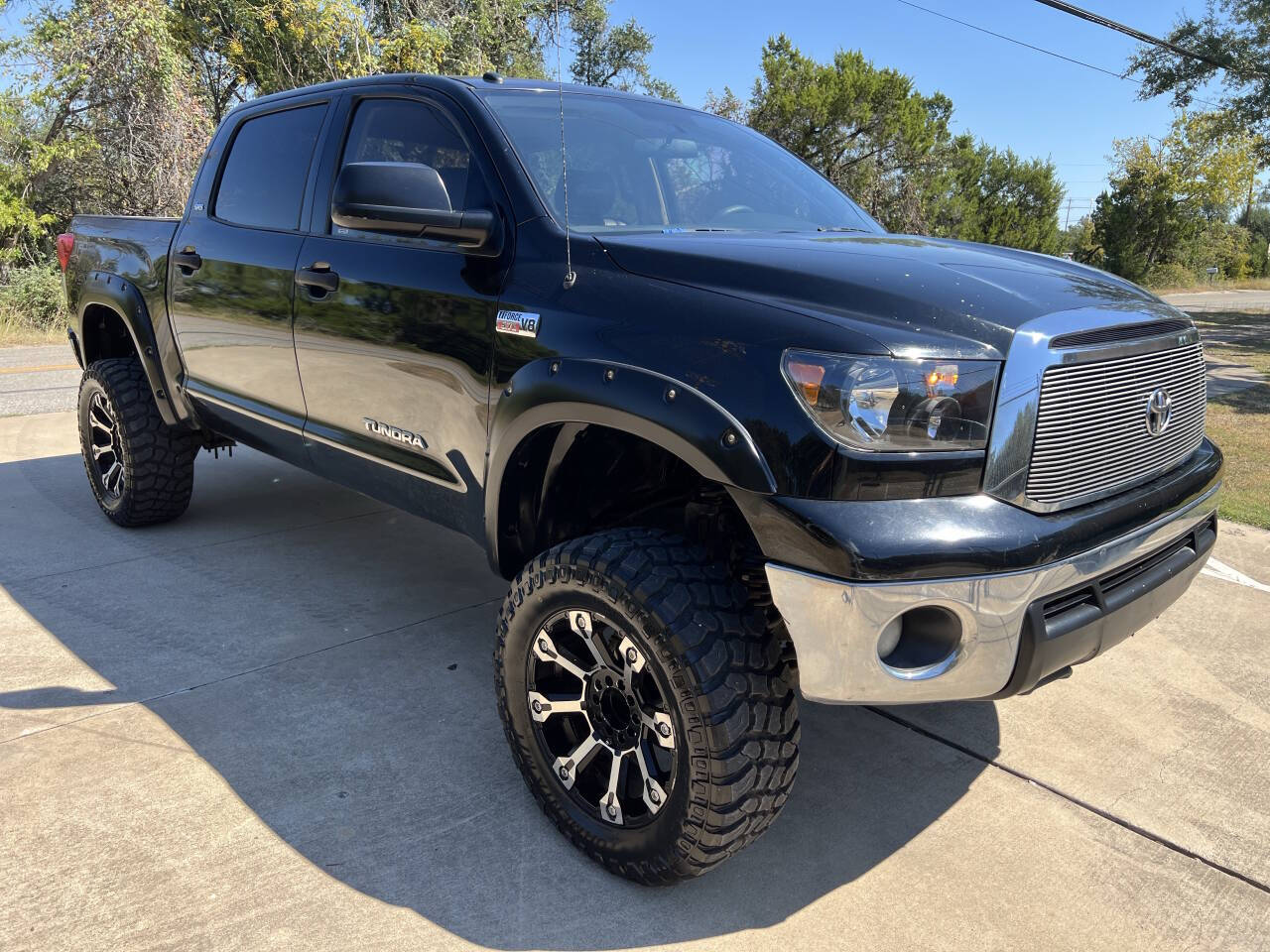 Used Car 2010 Toyota Tundra  Grade 4x4 4dr Crewmax Cab Pickup Sb (5.7l V8 Ffv) For Sale Under $20,000 In Austin, Texas
