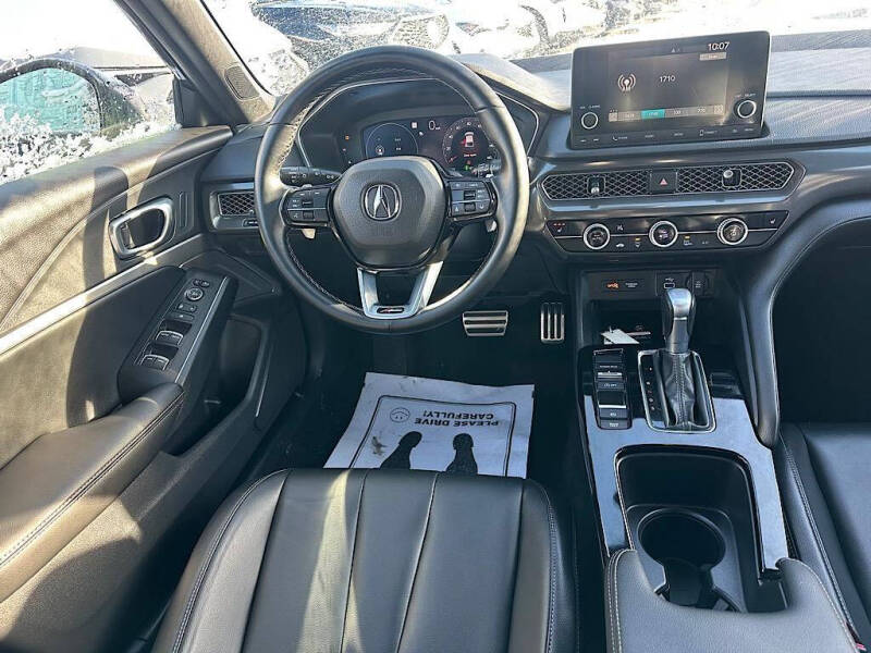 2023 Acura Integra w/A-SPEC