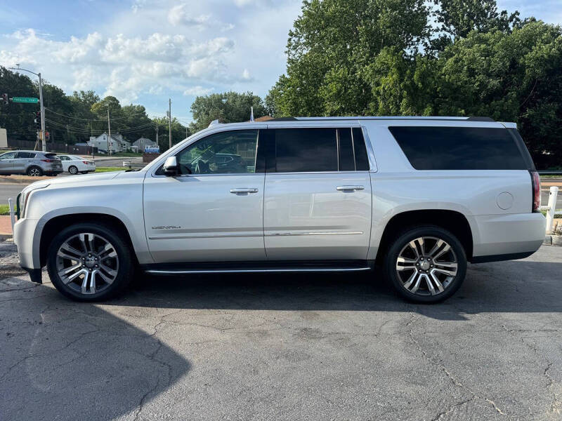 2017 GMC Yukon XL Denali