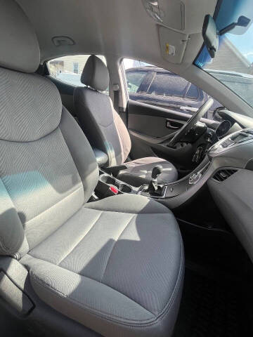 2012 Hyundai Elantra GLS