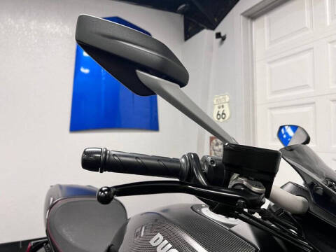 2012 Ducati Diavel Carbon Series