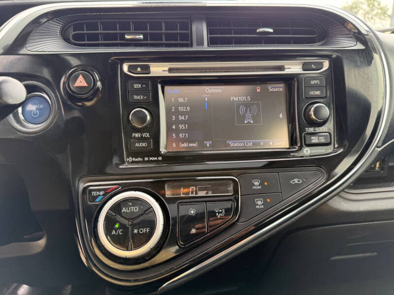 2018 Toyota Prius c Four