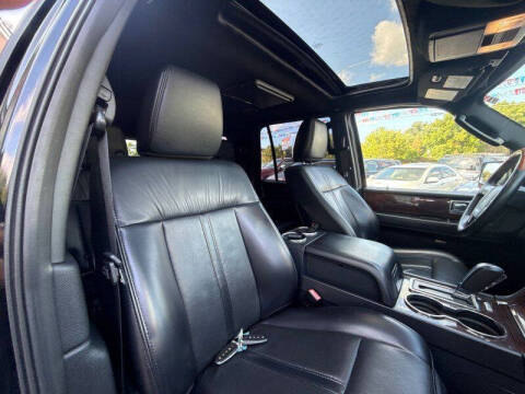 2017 Lincoln Navigator L Select