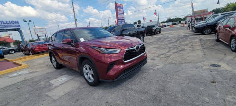 2021 Toyota Highlander LE