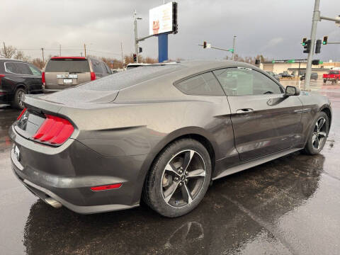 2020 Ford Mustang EcoBoost
