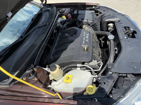 2013 Chrysler 200 Touring