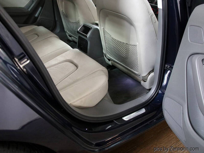 2009 Audi A4 2.0T quattro Premium