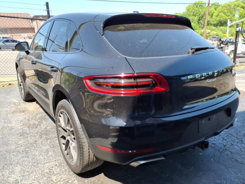 2018 Porsche Macan