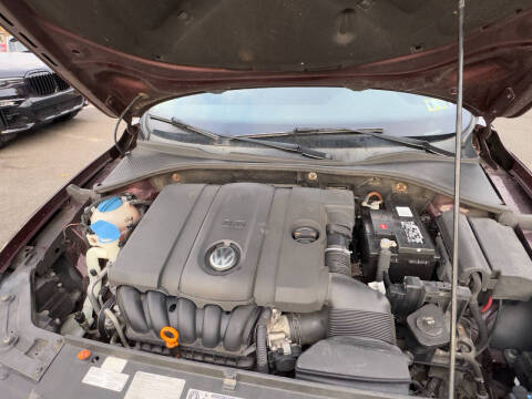 2013 Volkswagen Passat S PZEV