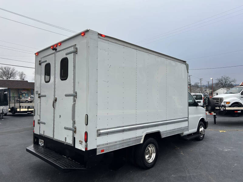 2016 Chevrolet Express 3500